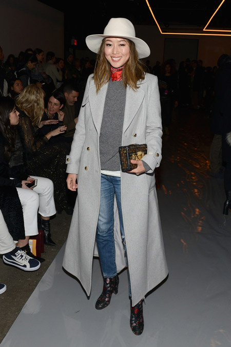 Стильные образы с ботильонами. Луки знаменитостей, фото