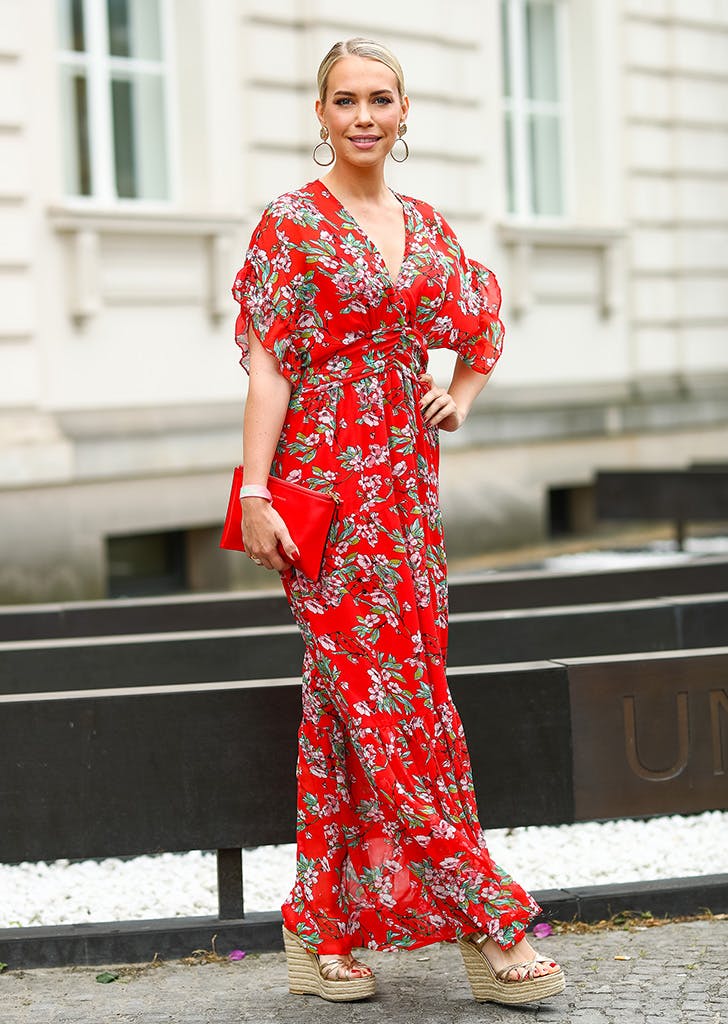 Идеальная обувь для длинных платьев и юбок на лето 2019? 4 идеи